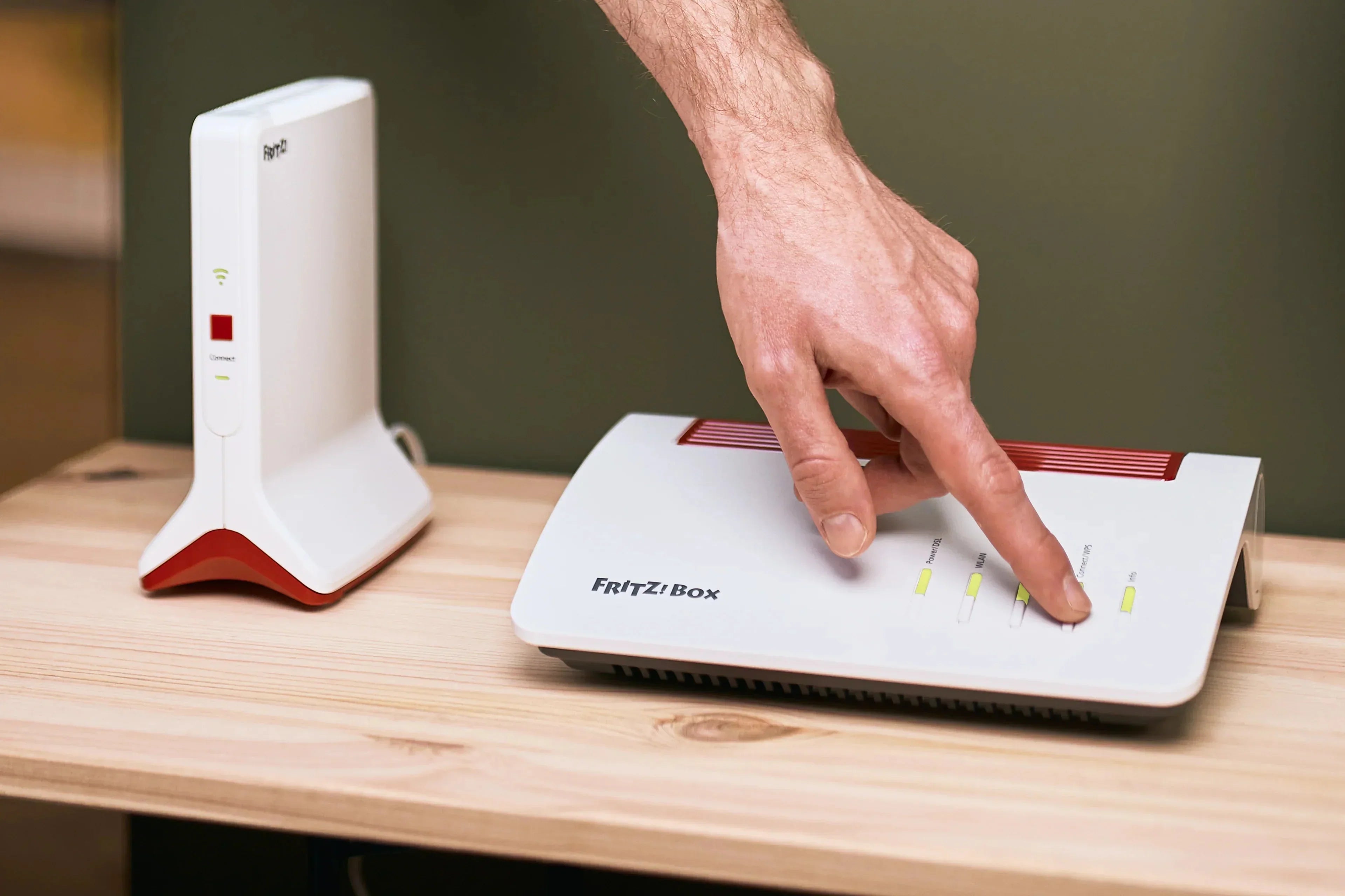 WLAN Mesh einrichten – mit FRITZ! ganz einfach - FRITZ! - Alles für das Heimnetz