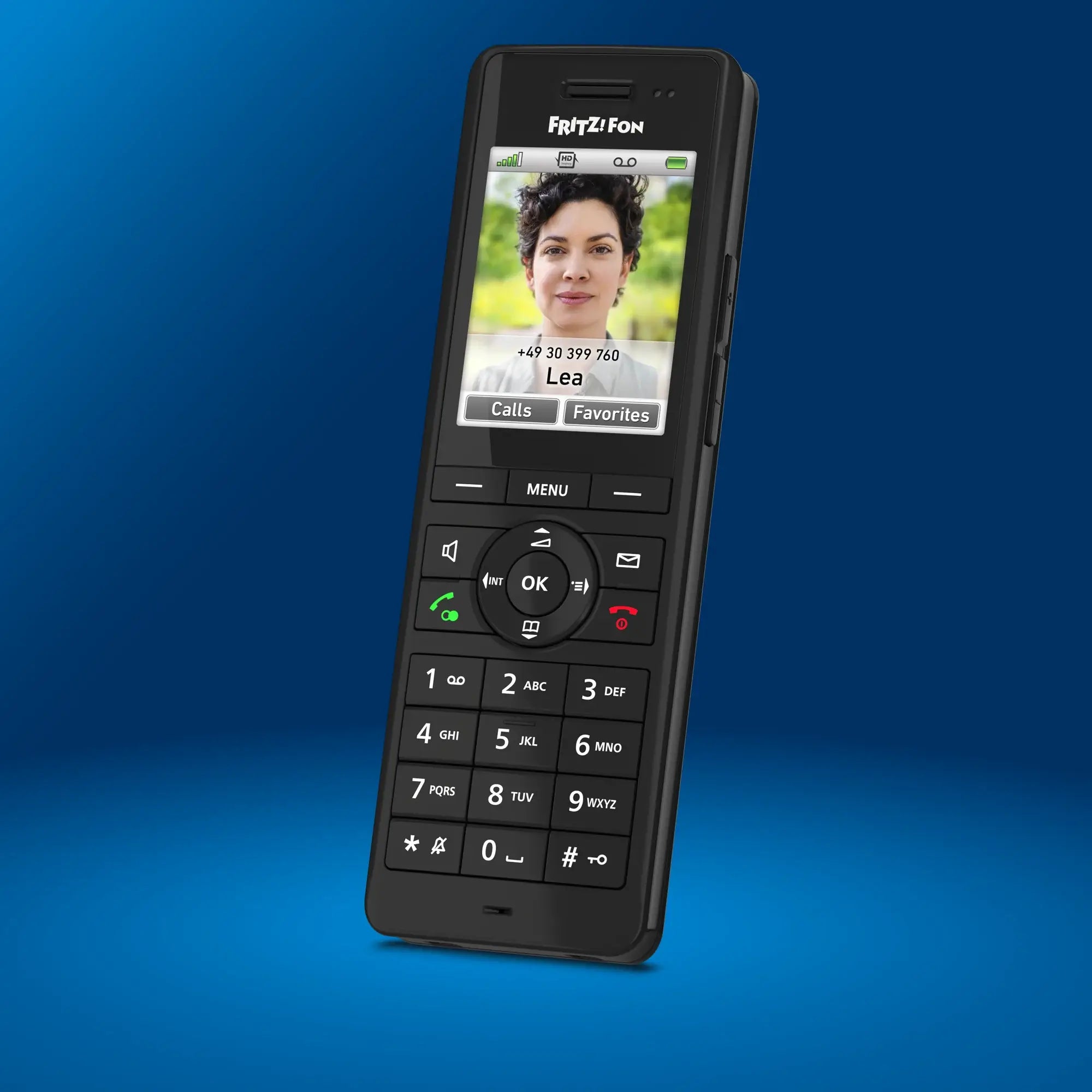 FRITZ!Fon X6 auf blauem Hintergrund