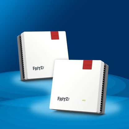 FRITZ!Mesh Set 1700, drei Mesh Repeater auf blauem Hintergrund