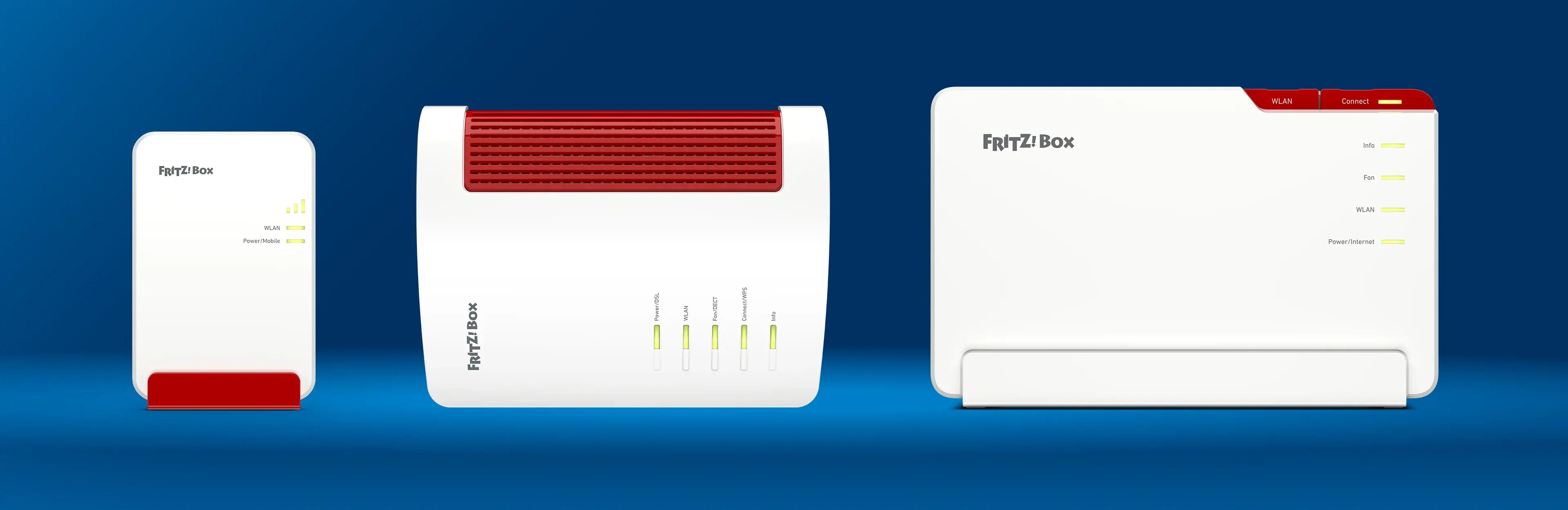 Drei verschiedene Modelle der FRITZ!Box Router auf blauem Hintergrund, ideal für Internetverbindungen und Heimnetzwerke.